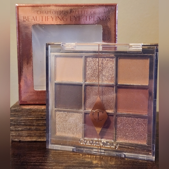 CHARLOTTE TILBURY PALETTE OF BEAUTIFYING EYE TRENDS- SENSUAL SUNSET - Picture 1 of 8